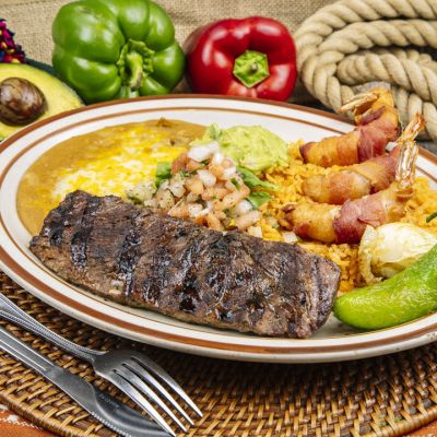 Carne Asada con Camarones_4409